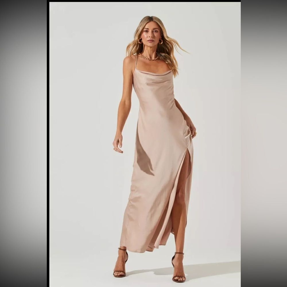 ASTR The Label Palisades Cowl Neck Maxi Dress - Bridesmaid Wedding Size M